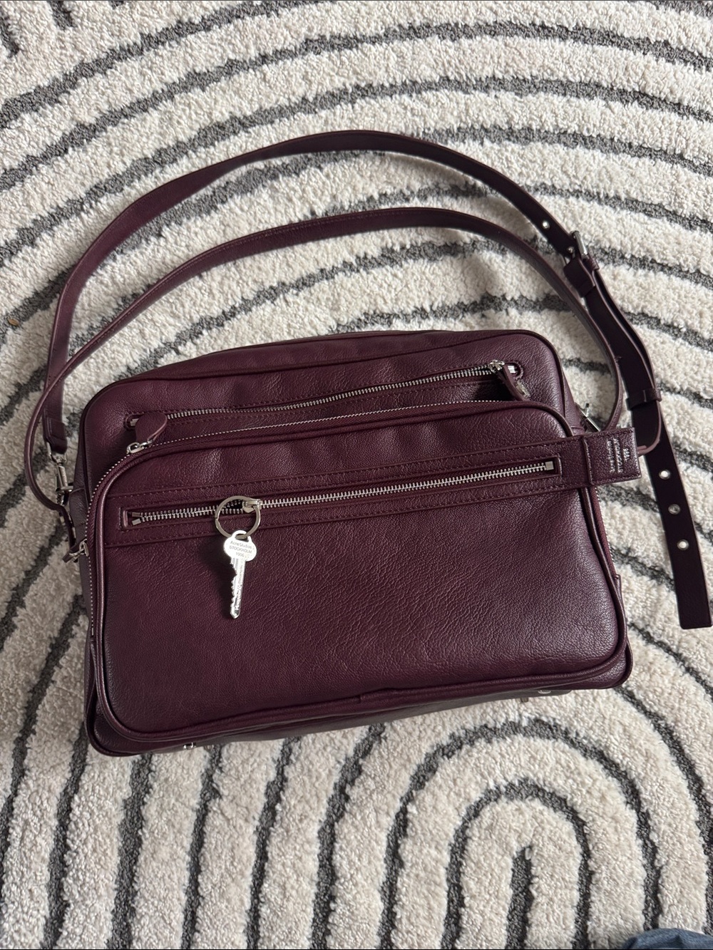 Leather Bag in Deep Burgundy - Stylish Everyday Carry